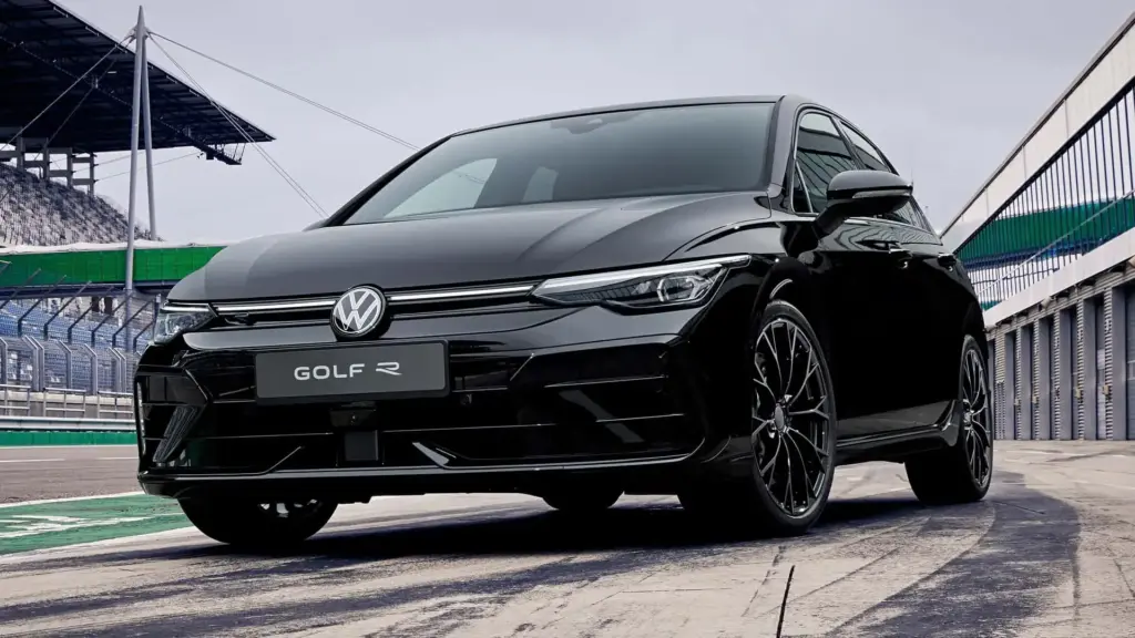 Бензинові Volkswagen Magotan, Golf та Tayron L отримали понад 400 нових функцій