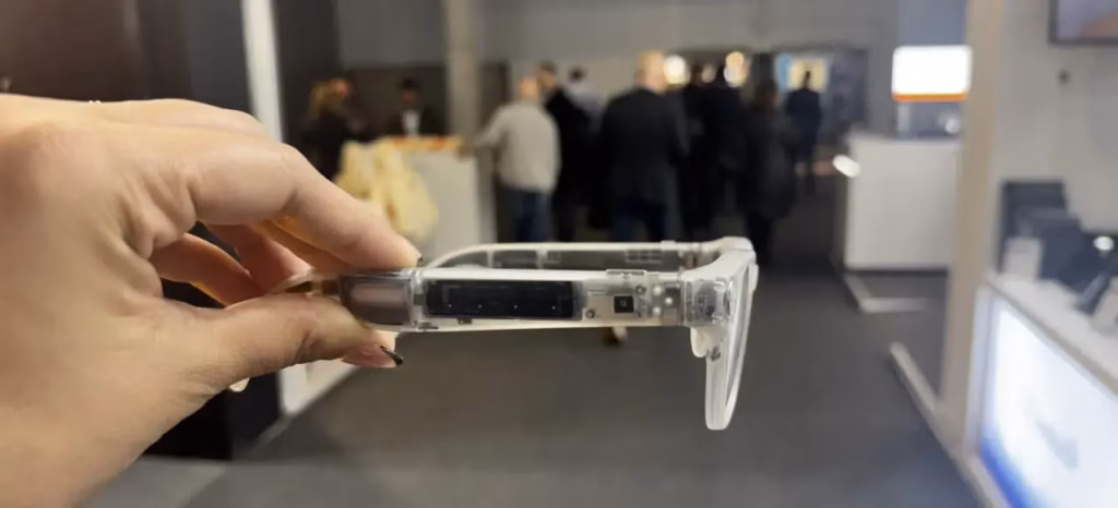 Samsung випустить смарт-окуляри на базі Android XR цього року