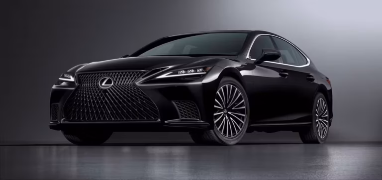 Представлений Lexus LS 500 AWD Heritage Edition