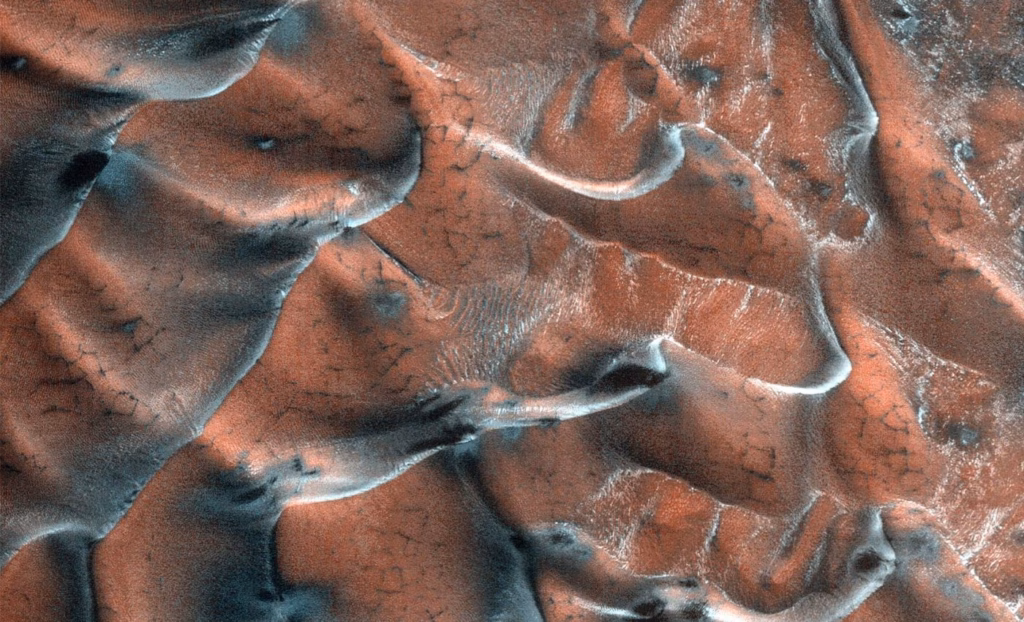 NASA виявило на Марсі каміння з ознаками стародавнього життя