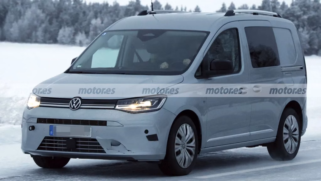 Прототип нового Volkswagen Caddy 2027 року зняли на фото