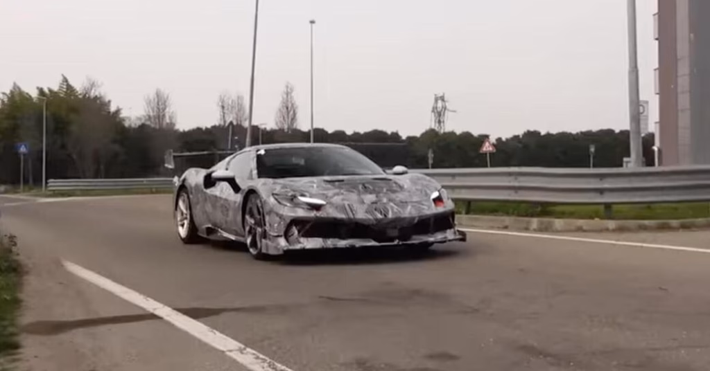 Ferrari готує трековий суперкар 296 Challenge Stradale