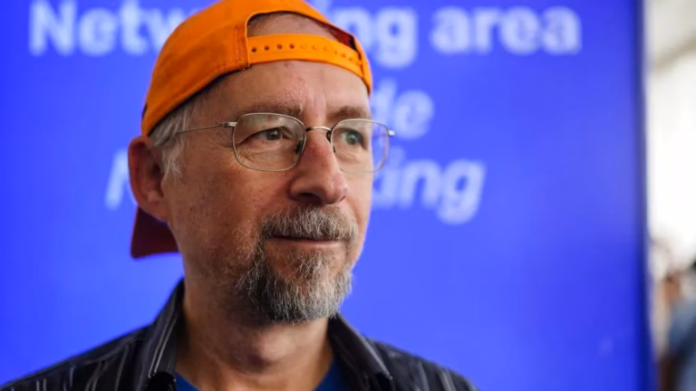 Творця Bitcoin знову «знайшли»: нові версії і заперечення