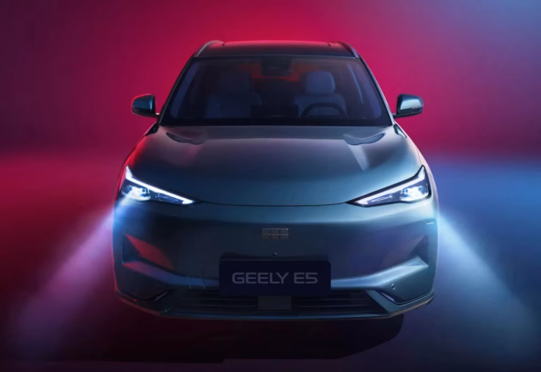 Електрокросовер Geely E5 дебютує в Європі