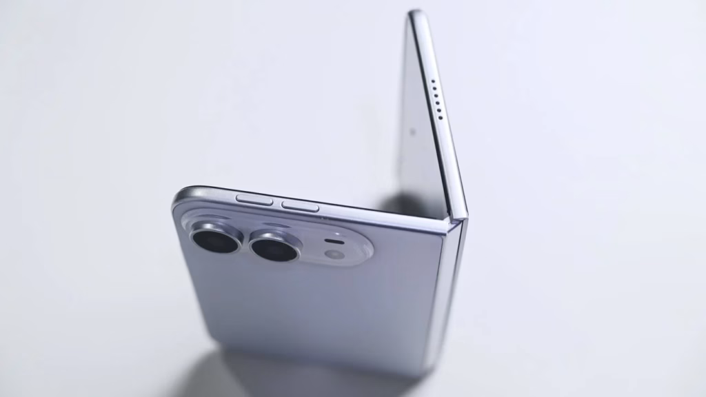 iPhone Duo: Apple може здивувати назвою першого складаного iPhone