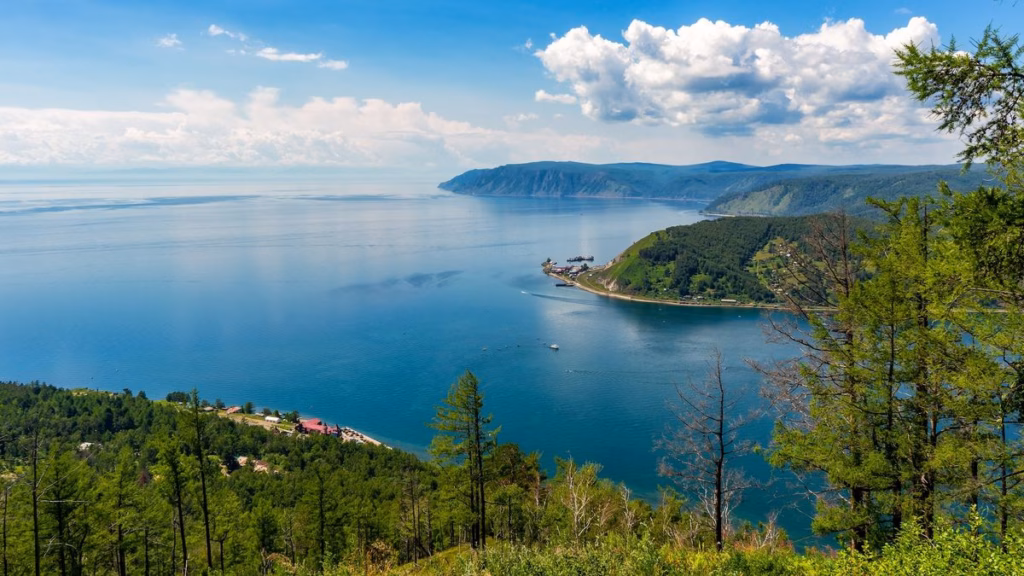 Вчені виявили величезний світ невідомого життя в озерах Землі Вчені виявили величезний світ невідомого життя в озерах Землі