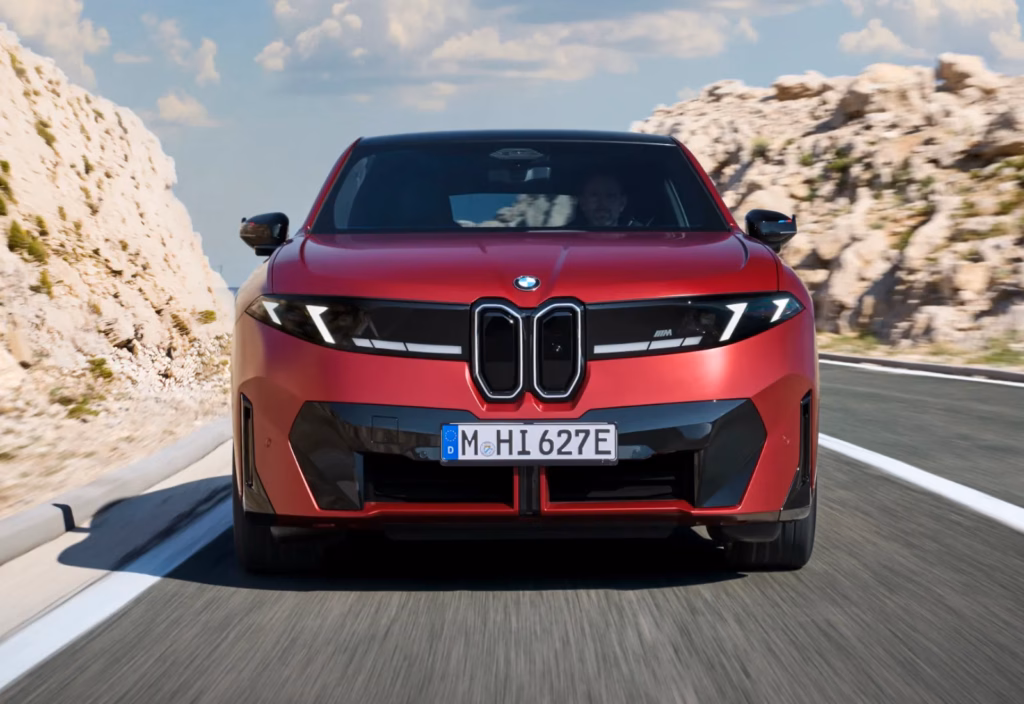 BMW показала свій новий електричний SUV BMW показала свій новий електричний SUV