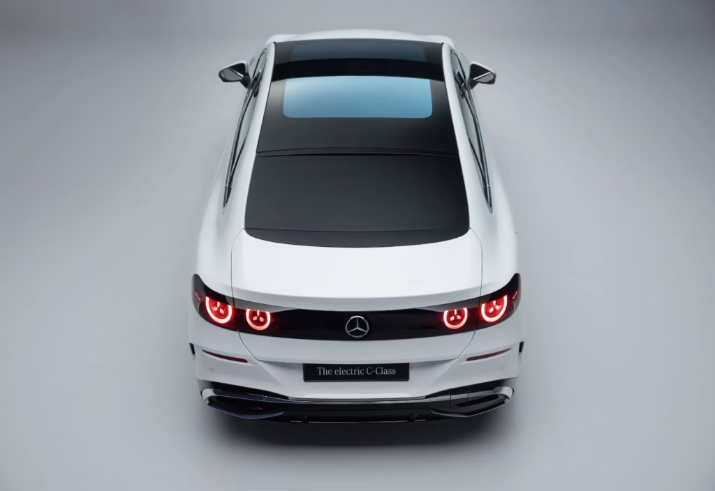 Mercedes готує електричну версію E-Class Mercedes готує електричну версію E-Class